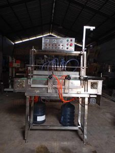 mesin filling liquid